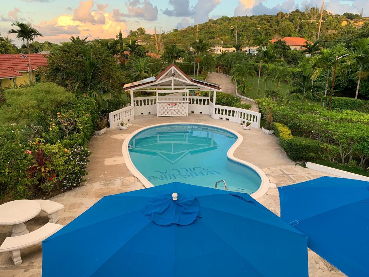 Whistling Villa Runaway Bay Luaran gambar