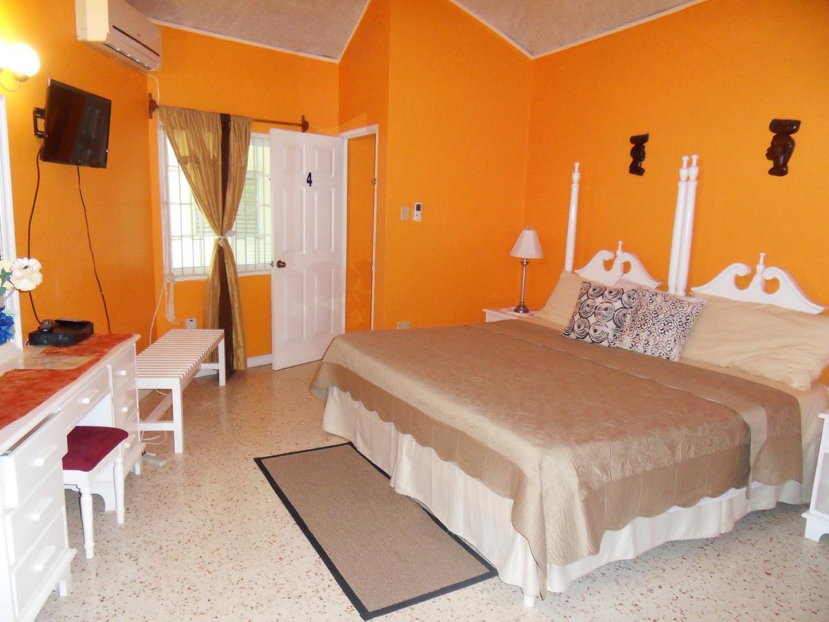 Whistling Villa Runaway Bay Luaran gambar