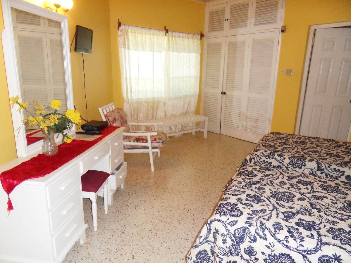 Whistling Villa Runaway Bay Luaran gambar